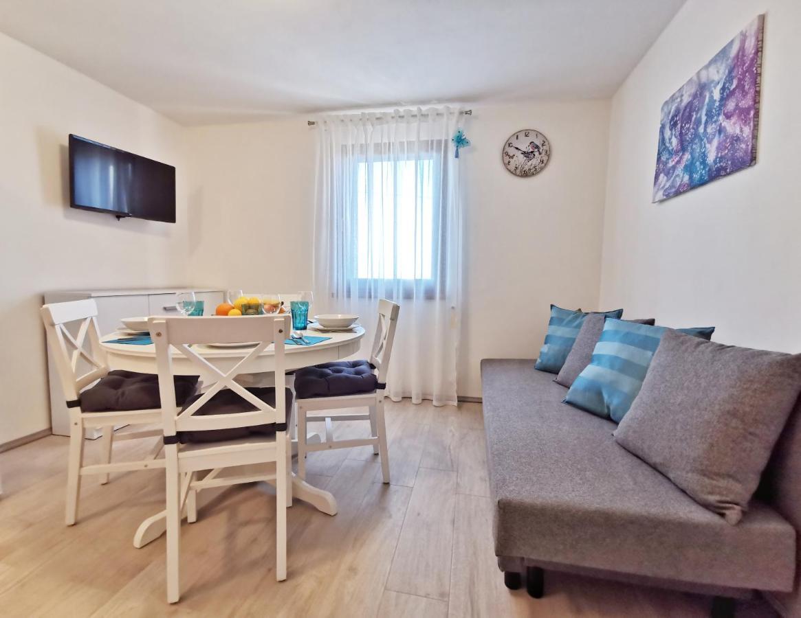 Marina Apartment